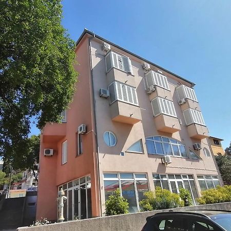 Apartment Lana Novi Vinodolski Ngoại thất bức ảnh